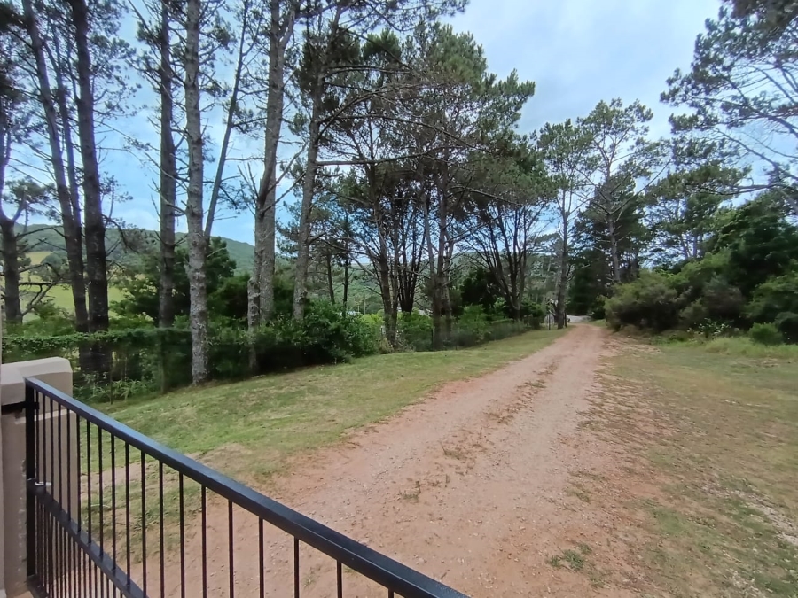 Commercial Property for Sale in Colleen Glen Eastern Cape
